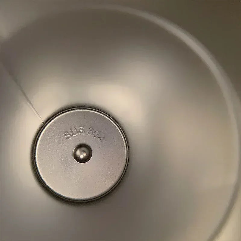 Garrafa Térmica Infantil e Juvenil em Aço Inoxidável com Palhinha e Design Fofo (380 ml)
