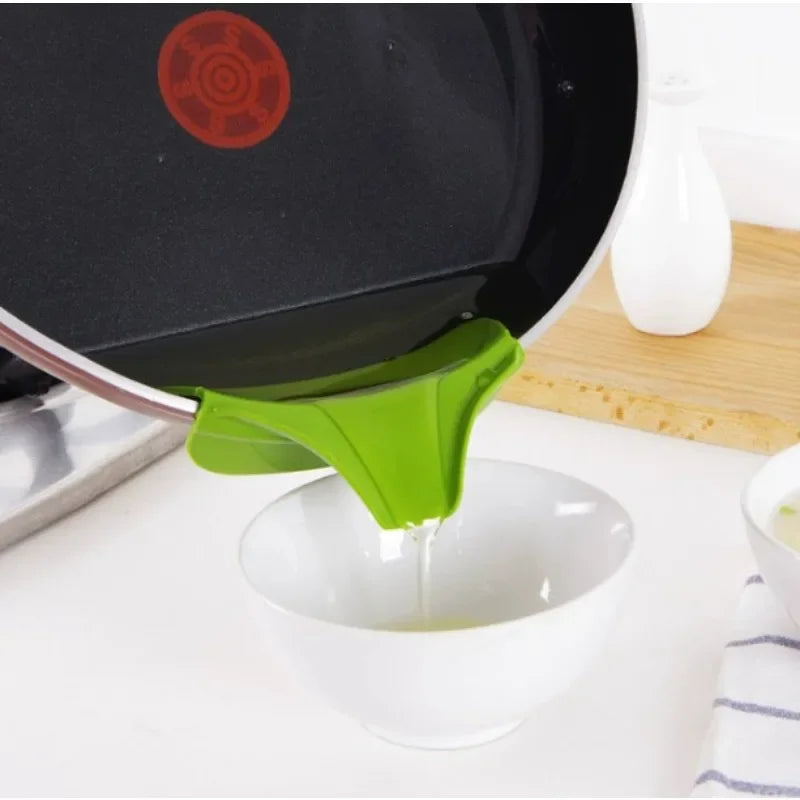Acessórios de Cozinha Anti-Derramamento com Proteção de Bordas e Tampas Inteligentes